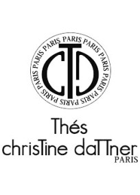 Logo Christine Dattner, thé de qualité et innovant. Thé de Noel Hiver en blanc parfumé orange, cannelle, pomme, amande.